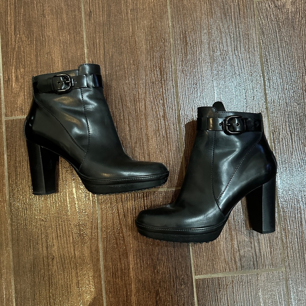 Black Tods Booties